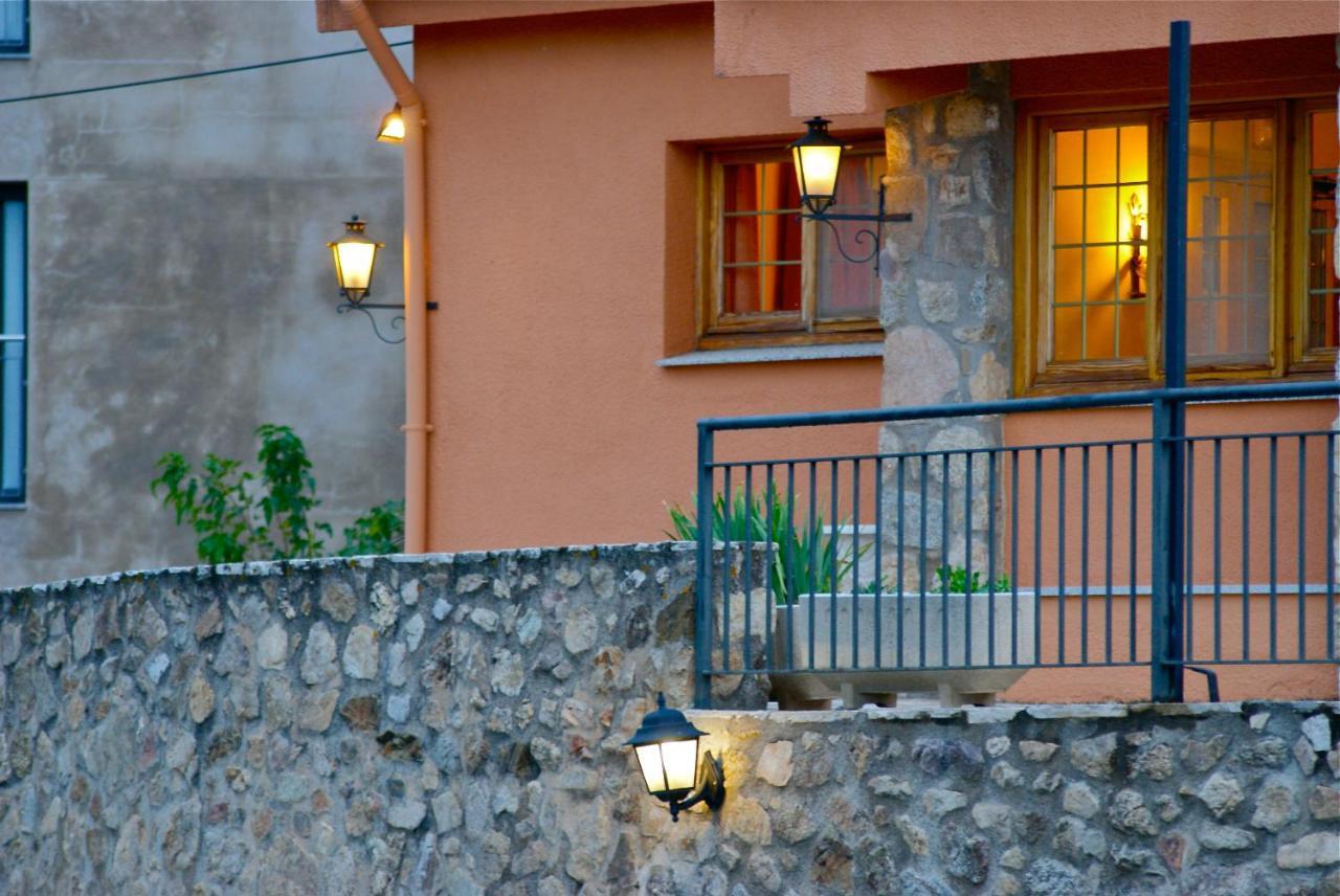 Guest house Restaurante Y Alojamiento Can Mach